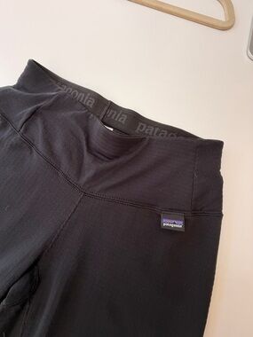 Patagonia Black High-Waist Performance Leggings